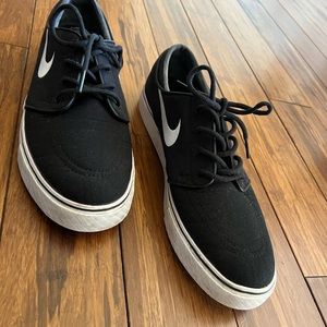 Men’s Nike Zoom Air